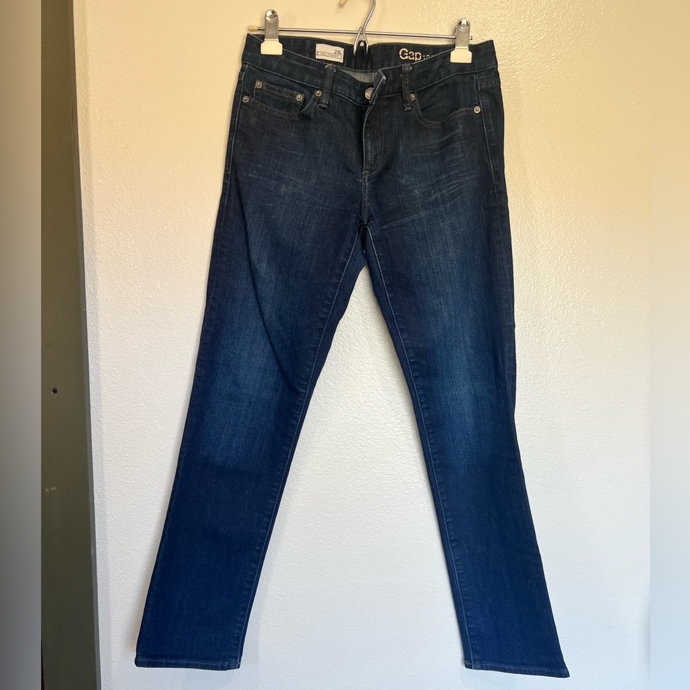 Gap Real Straight dark wash jeans 28r